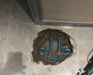 绿园阳台漏水维修公司分享下暖气管道漏水的原因有哪些